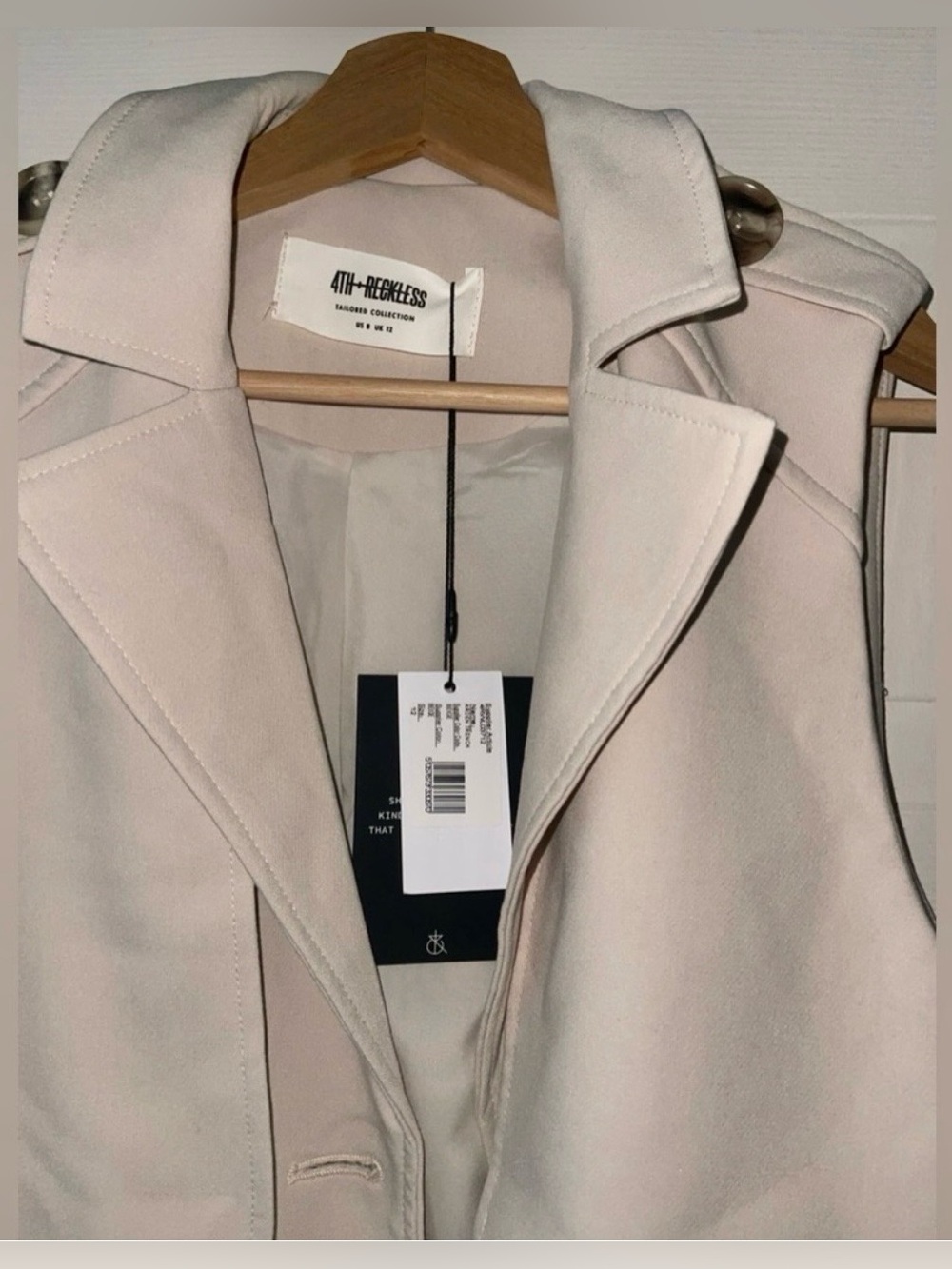 Nordstrom Arden Cream Sleeveless Belted Trench Coat - Picture 6 of 9